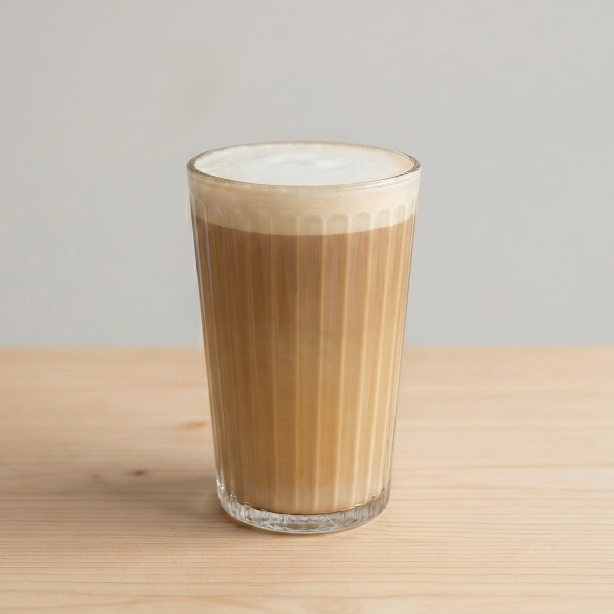 Ekologisk fairtrade iced latte med glutenfri havredryck