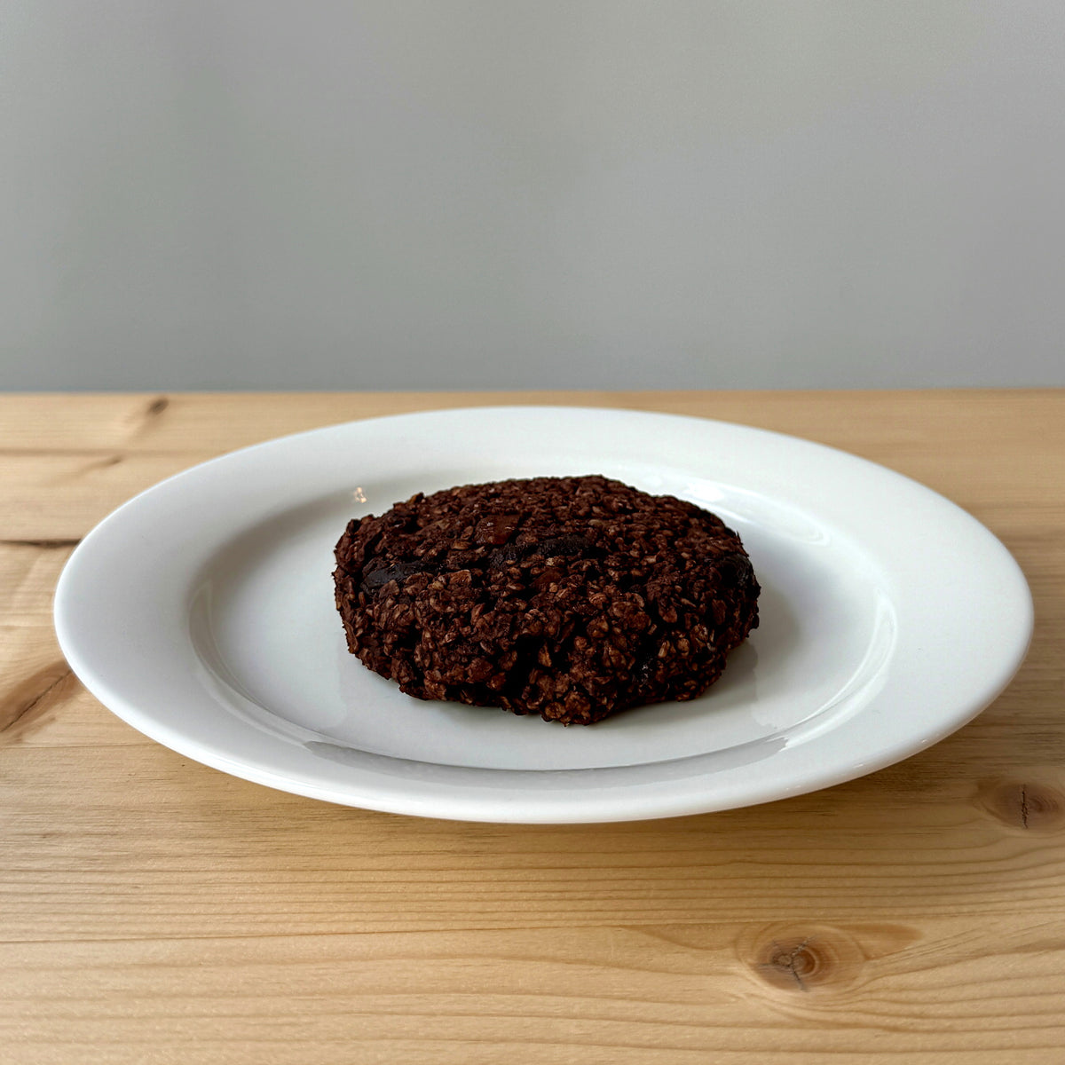 Glutenfri chokladkaka med valnötter och torkade fikon